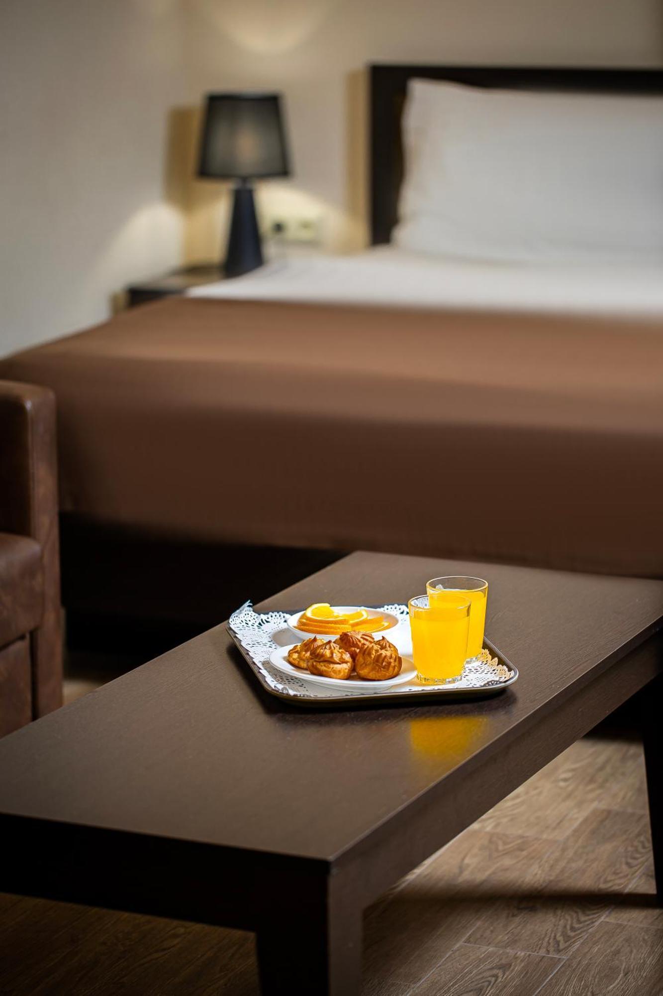 Boutique Living Hotel Erévan Extérieur photo